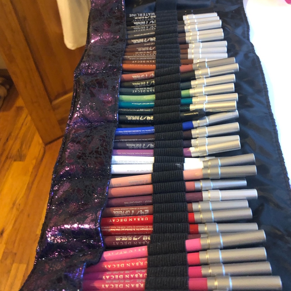 Urban Decay eyeliner vault